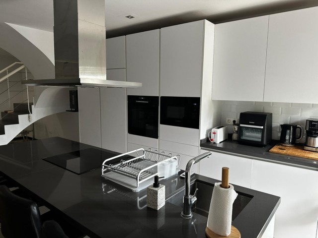 2 Soveroms Rekkehus i Nueva Andalucía