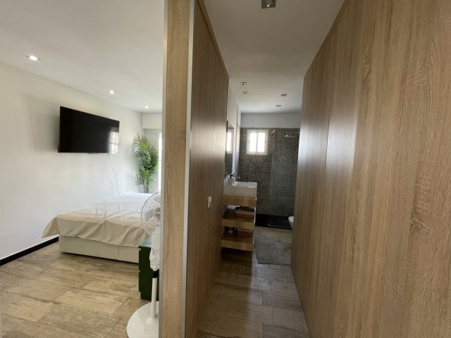 2 Soveroms Rekkehus i Nueva Andalucía