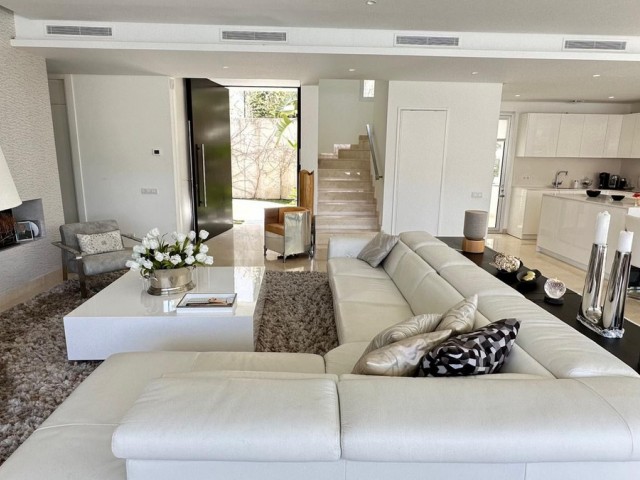 3 Bedrooms Villa in Río Real