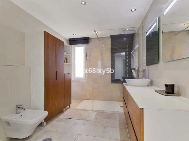 Penthouse in Estepona