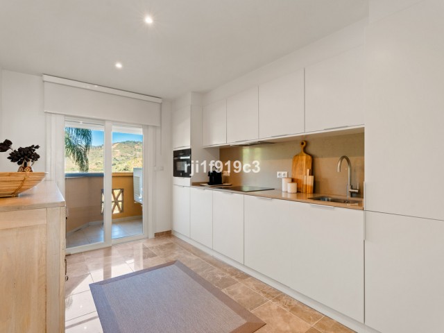 2 Slaapkamer Appartement in Elviria