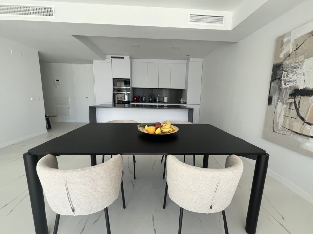 2 Soveroms Leilighet i Casares