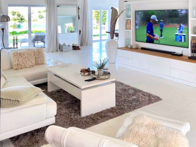 3 Soveroms Villa i Riviera del Sol