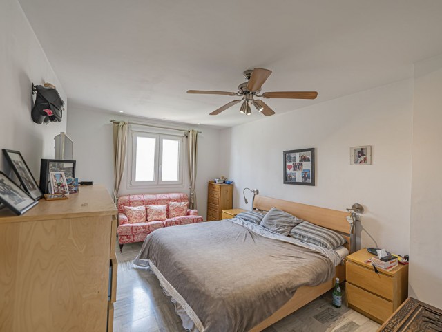 Maison mitoyenne avec 5 Chambres  à Marbella