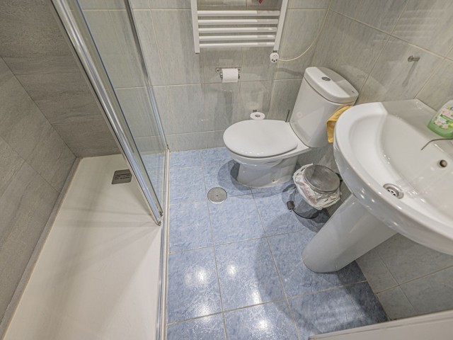 Maison mitoyenne avec 5 Chambres  à Marbella