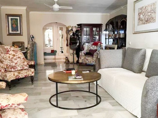 3 Soveroms Leilighet i Nueva Andalucía