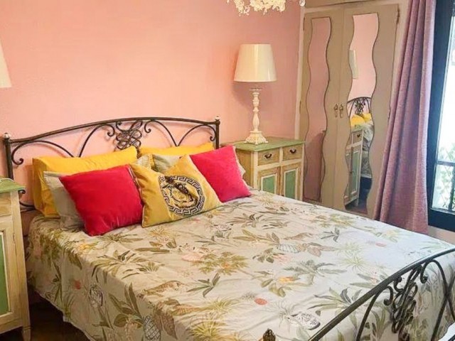 3 Soveroms Leilighet i Nueva Andalucía