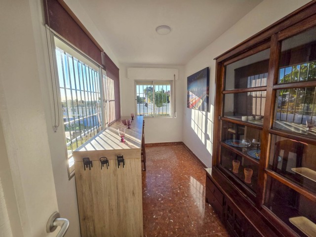 Villa avec 3 Chambres  à Estepona