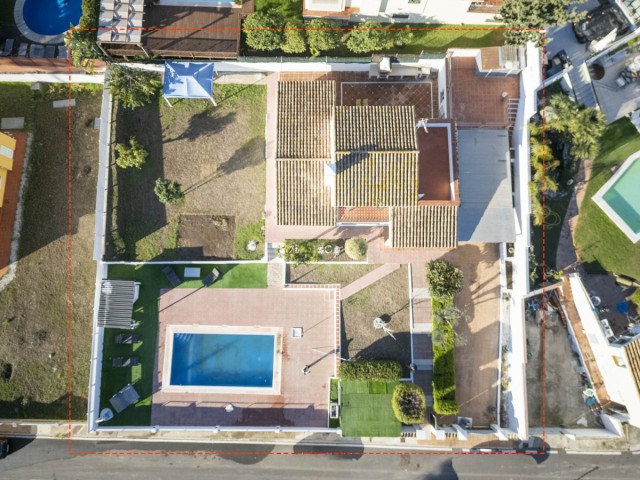 Villa avec 3 Chambres  à Estepona