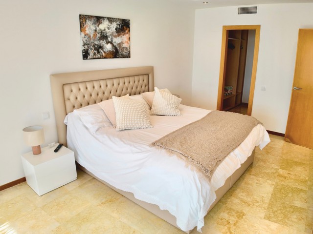 Appartement avec 3 Chambres  à Marbella