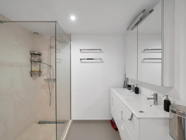 2 Bedrooms Apartment in Marbella