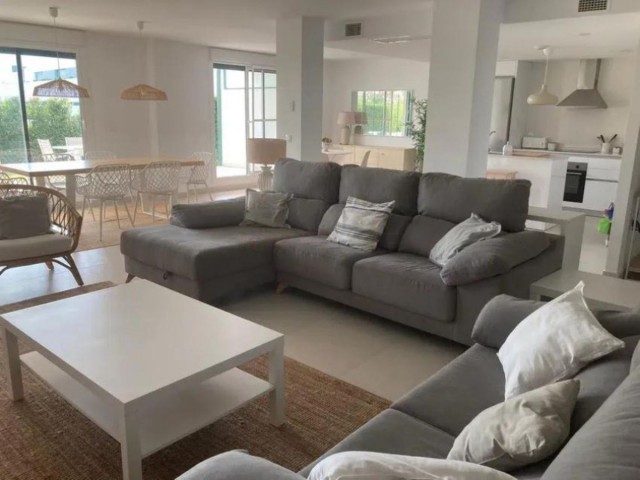 3 Makuuhuoneen Huoneisto Sotogrande Alto