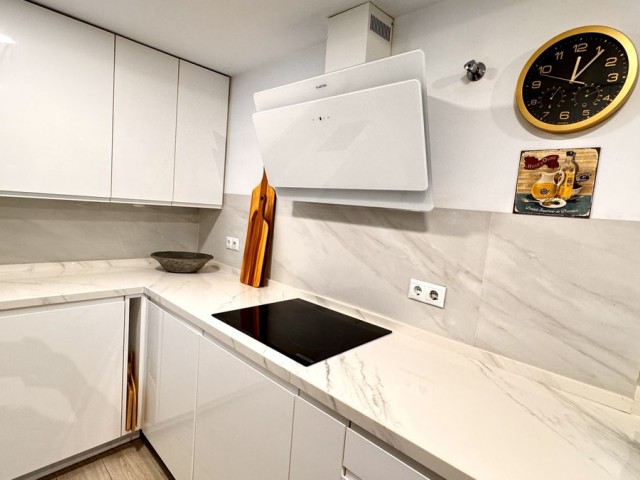 4 Soveroms Leilighet i Nueva Andalucía