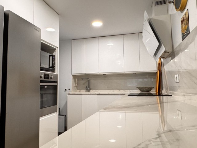 4 Soveroms Leilighet i Nueva Andalucía