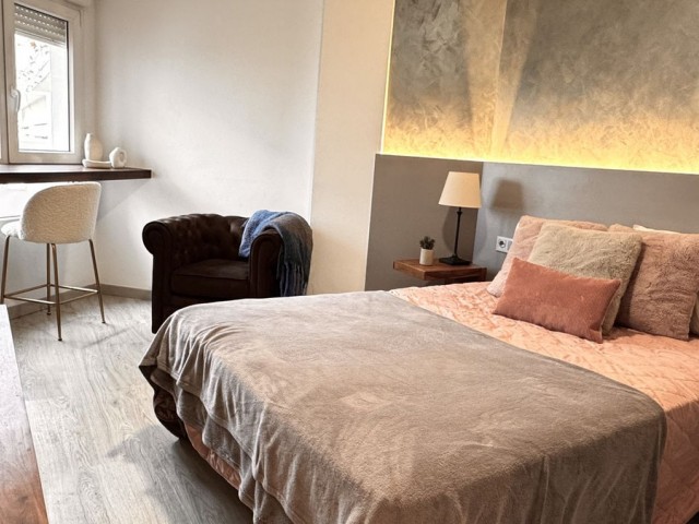 4 Soveroms Leilighet i Nueva Andalucía