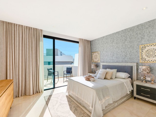 4 Bedrooms Townhouse in La Cala