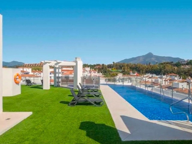 3 Soveroms Leilighet i Nueva Andalucía