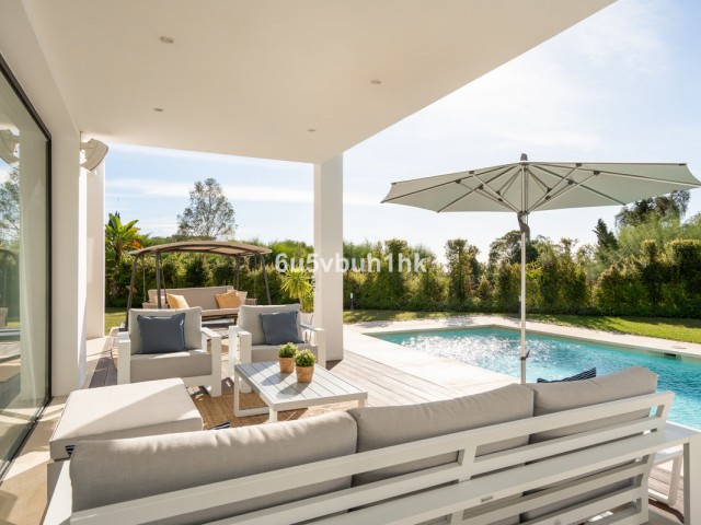 Villa, Monte Halcones, R5226268