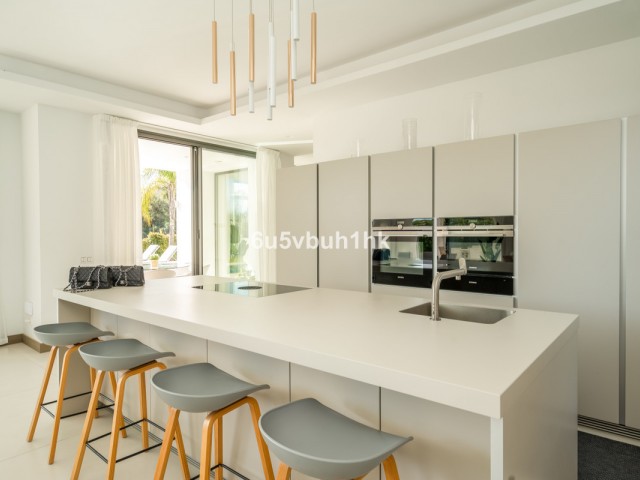 5 Bedrooms Villa in Monte Halcones