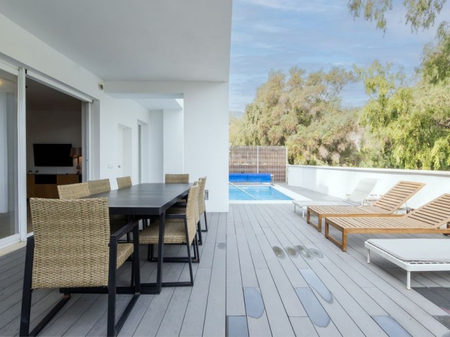 Villa con 5 Dormitorios  en Torremuelle