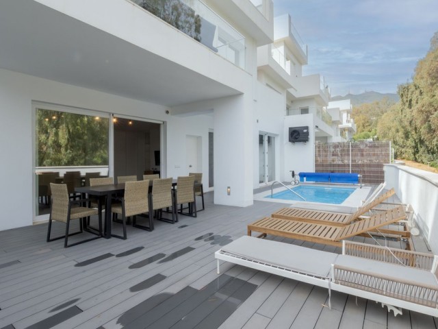 Villa con 5 Dormitorios  en Torremuelle