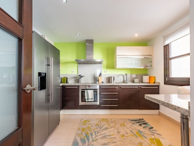 4 Schlafzimmer Reihenhaus in Benahavís