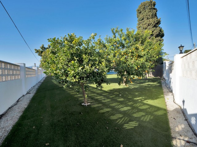 4 Bedrooms Villa in San Pedro de Alcántara