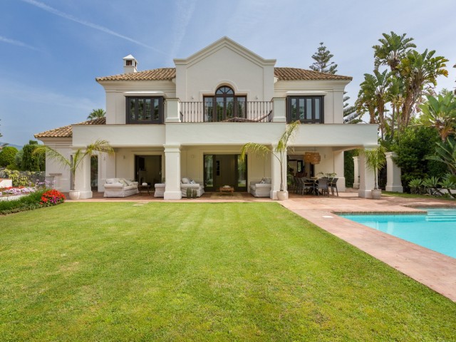 Huvila, Guadalmina Baja