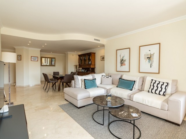 Appartement avec 3 Chambres  à Marbella