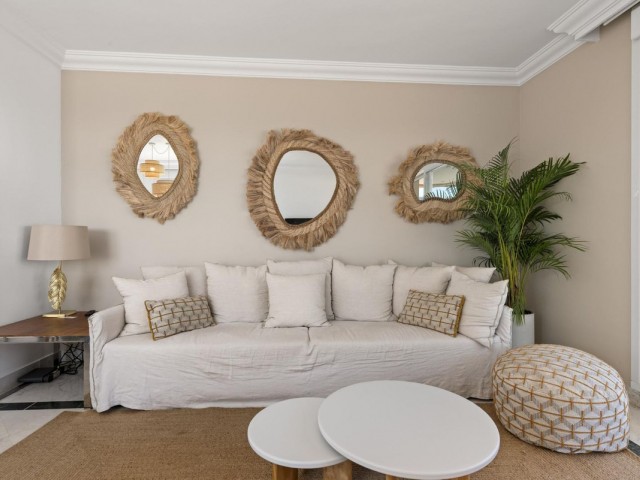 Kattohuoneisto Puerto Banús