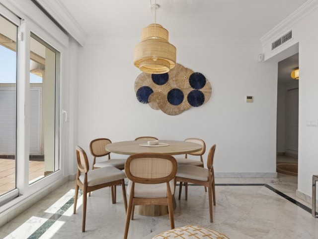 Kattohuoneisto Puerto Banús