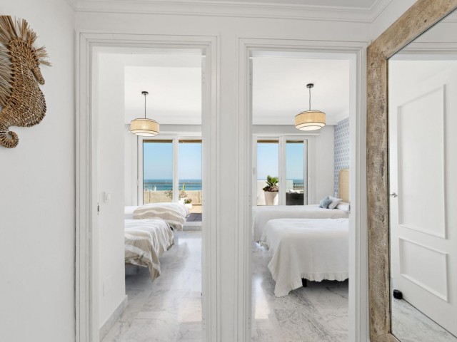 Kattohuoneisto Puerto Banús