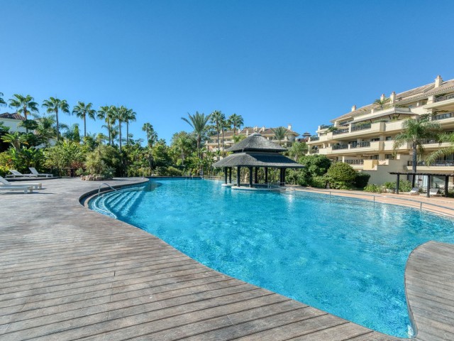 6 Schlafzimmer Apartment in Puerto Banús