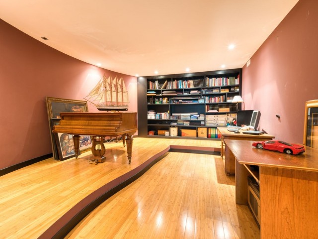 6 Schlafzimmer Apartment in Puerto Banús