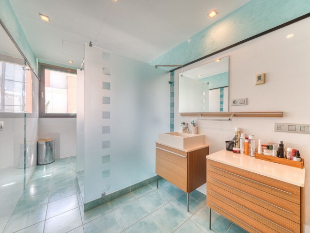 6 Schlafzimmer Apartment in Puerto Banús