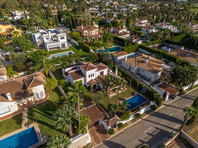 5 Bedrooms Villa in Mijas Golf