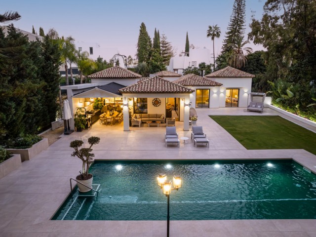 Huvila, Nueva Andalucia