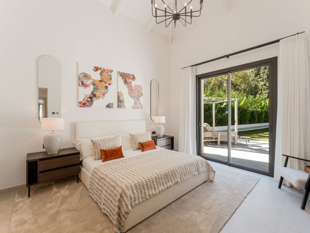 5 Soveroms Villa i Nueva Andalucía