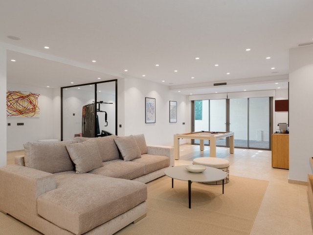 5 Soveroms Villa i Nueva Andalucía