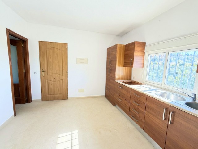 4 Schlafzimmer Villa in Estepona