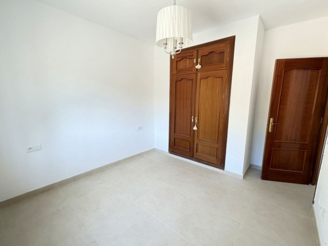 4 Schlafzimmer Villa in Estepona