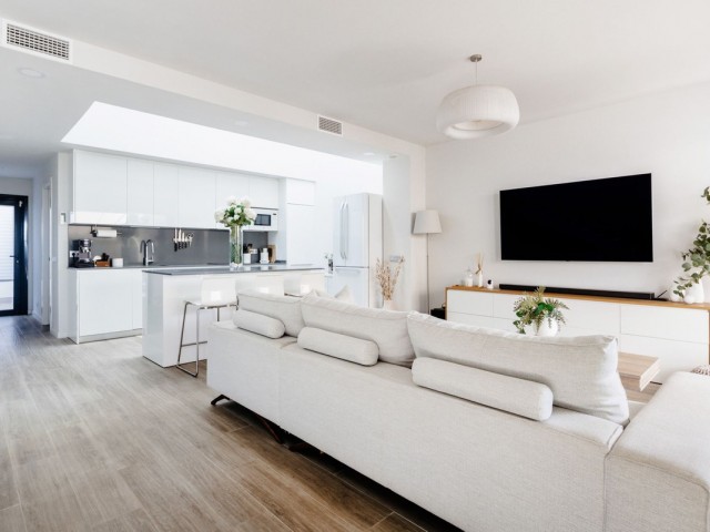 4 Slaapkamer Rijtjeshuis in Cancelada