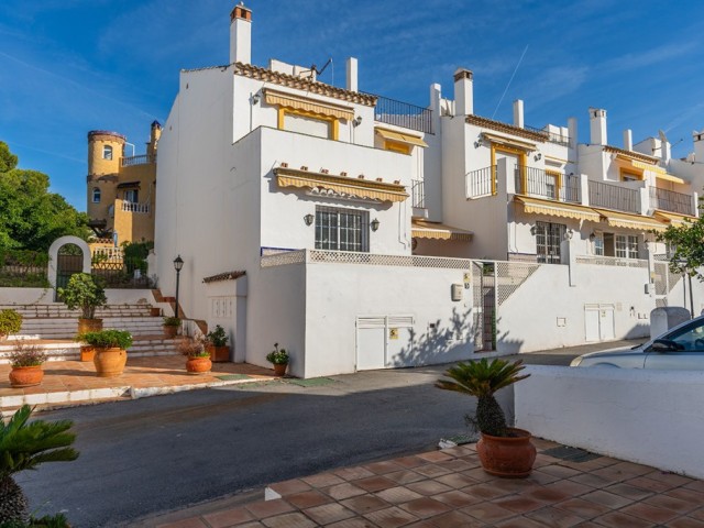 Villa avec 3 Chambres  à Costabella