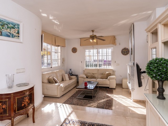 Villa avec 3 Chambres  à Costabella