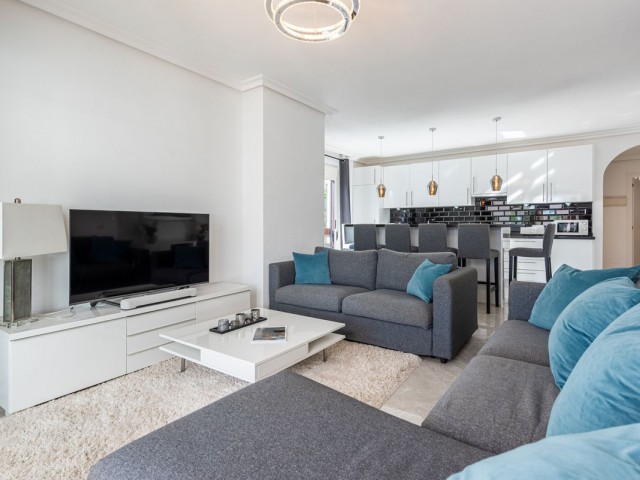 3 Soveroms Leilighet i Nueva Andalucía