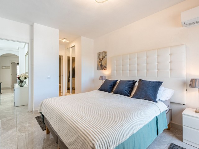 3 Soveroms Leilighet i Nueva Andalucía