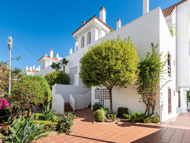 3 Soveroms Leilighet i Nueva Andalucía