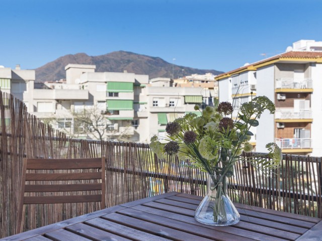Appartement avec 3 Chambres  à Estepona