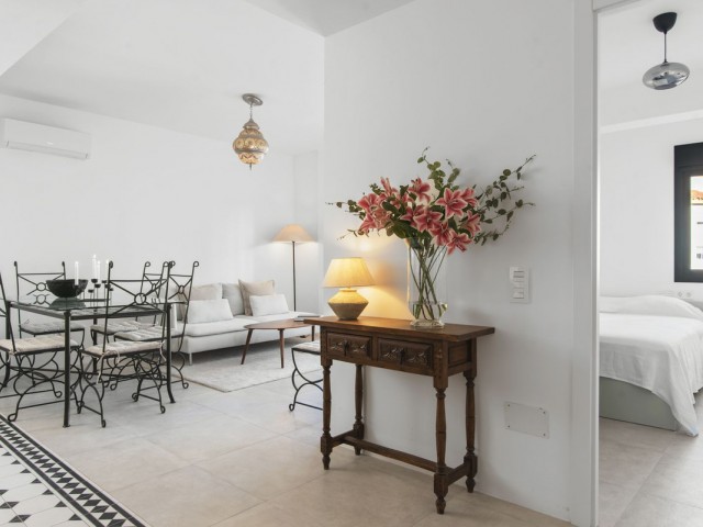 Appartement avec 3 Chambres  à Estepona