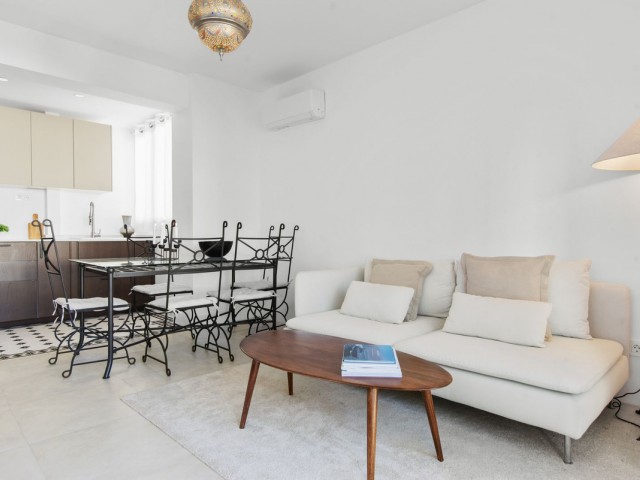 Appartement avec 3 Chambres  à Estepona